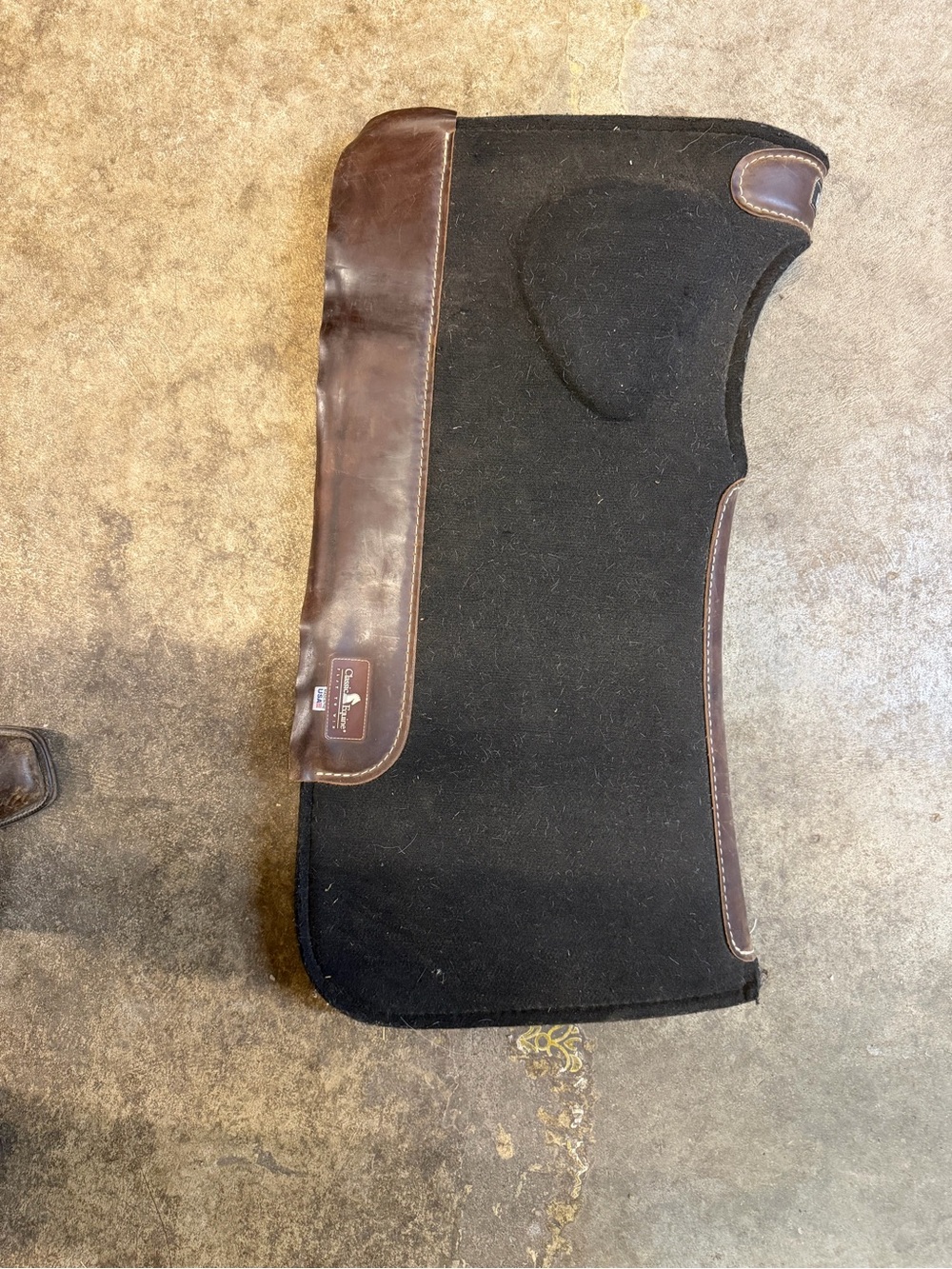 Black and Brown Equestrian Saddle Pad with Leather Trim